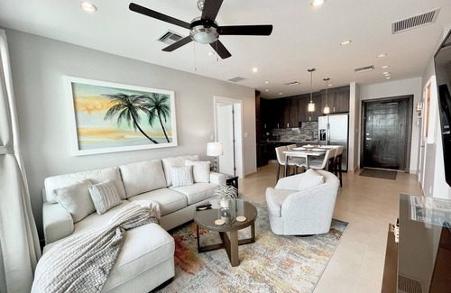 San Pedro Condo | Top-Floor Oceanfront Penthouse at Sunset Caribe - 10/10 Rated