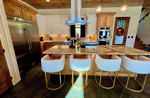 Pickens Cabin | PRIVATE POND! Private heated pool! 6 king suites & bunk room.Sleeps 30.Brand New