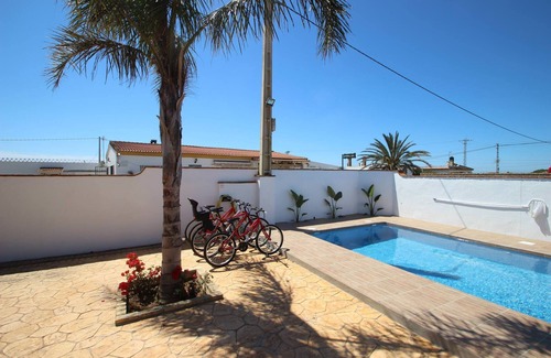 Campano House | Relax in Casa Jorge: Private Pool & Ocean Views Await