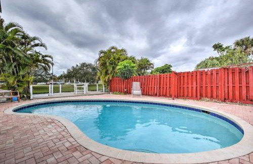 Survey Creek House | Cozy Coconut Creek Retreat with Private Pool & Dock Access