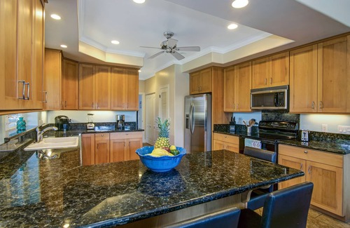 Princeville House | Oasis with Private Pool & Jacuzzi Near Beach and Dining