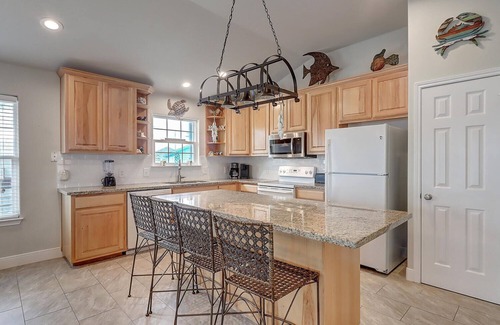 Leeward Sands House | Private Pool Oasis with Fun Outdoor Activities Await!
