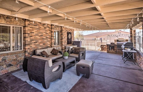 Lake Havasu City House | Lake Havasu Retreat with Heated Pool and 10/10 Rating!