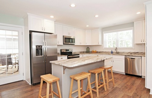 North Litchfield Beach House | Pet-Friendly Beach House with Private Pool & Ocean Views