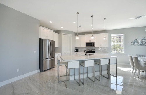 Fort Myers Beach House | Experience Sunsational Sunsets with Oceanfront Bliss