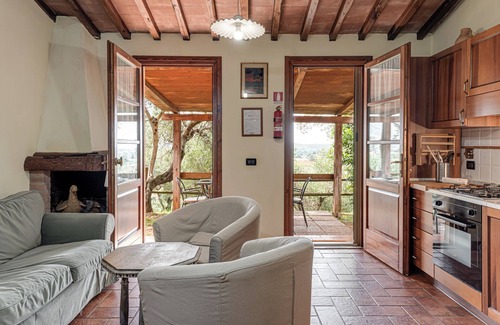 Calci Villa | Idyllic Villa Limone with Private Pool Near Pisa