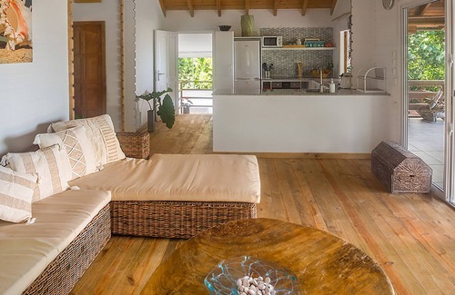 Praslin Island House | Discover La Pointe Beach Huts: Oceanfront Bliss Awaits