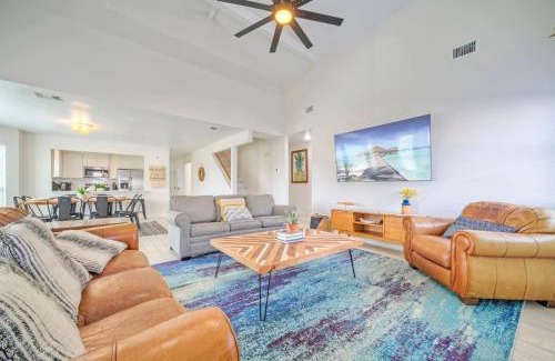 Port Aransas House | Experience Palm House by AvantStay: Pool & Game Room Oasis