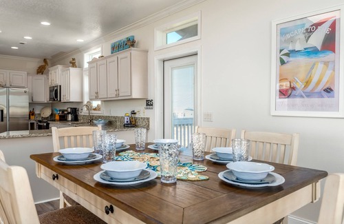 Dauphin Island House | Relaxing Beach House with Private Pool & Gulf Views