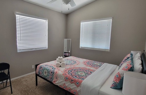 Skies West House | Exclusive Stay with Private Pool & Hot Tub, Rated 10/10