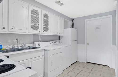 Sharpstown House | Family-Friendly Houston Home with Pool, Spa & High Ratings