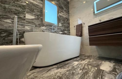 Tower Road Apartment | Private Pool Luxury Penthouse