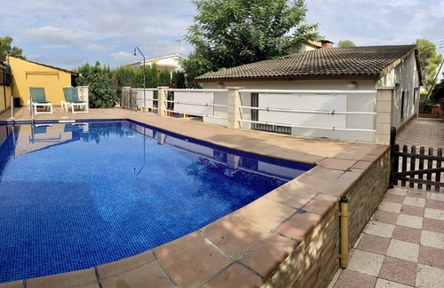 Calafell Villa | Private Pool Retreat Near Beach with Family-Friendly Amenities