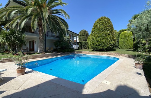 Montioni Apartment | Exclusive Villa Colombara: Private Pool & Lake View Oasis