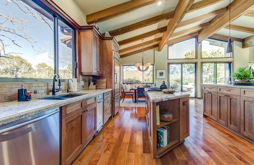 Uptown Sedona House | Relaxing Retreat with Private Pool at UptownHouse of Views