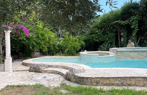 Vallauris Villa | PRIVATE POOL RENTAL IN PRIVATE VILLA WITH INDEPENDENT APARTMENT