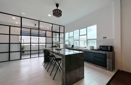 Kampung Seberang Takir House | Private Pool Getaway: Family-Friendly Holiday Home Awaits