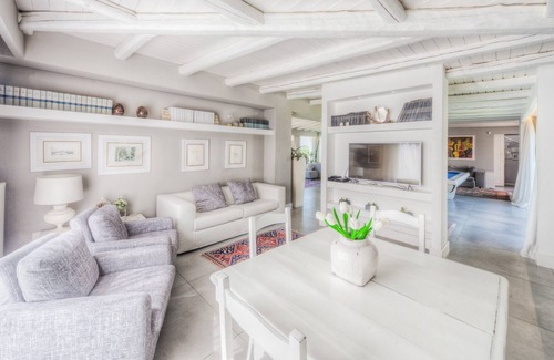 Viagrande Villa | Private pool, stylish