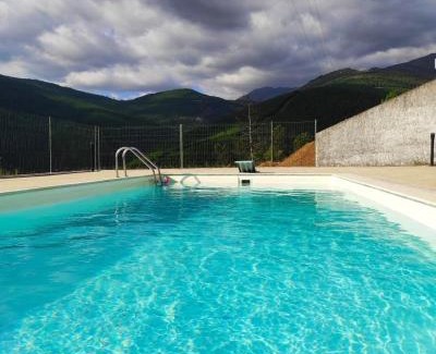 Seia Villa | Relax in the Private Pool Villa Serra da Estrela