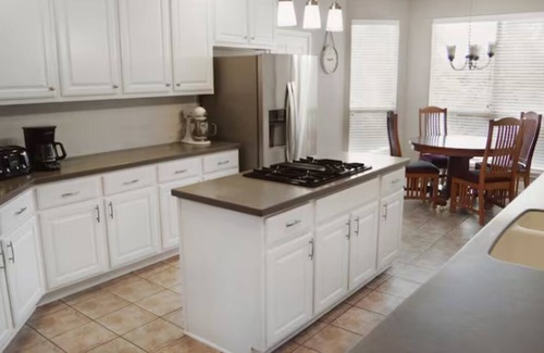 Lower Basin Lake Travis House | Enjoy a Private Pool with Your Pet - Rated 10/10!