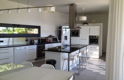 Lumio Villa | Eco-Friendly Retreat Steps from the Beach with Ocean Views