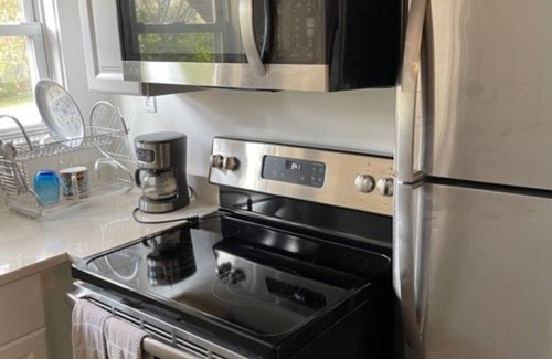 South Weymouth Condo | Updated Condo with Ocean View Near South Shore Hospital