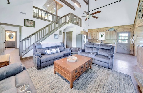Middletown House | Perfect Retreat: Private House in Scenic Country Setting