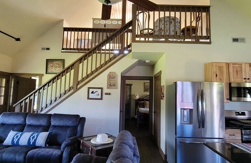 Middletown House | Perfect Retreat: Private House in Scenic Country Setting