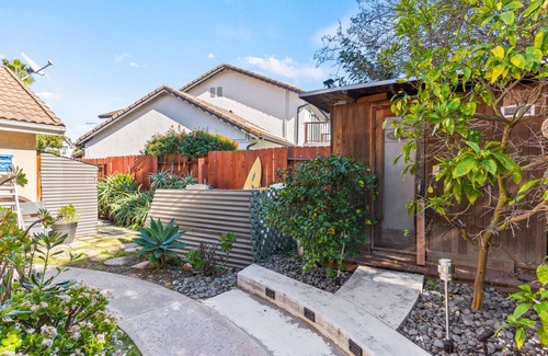 Encinitas House | Exclusive Coastal Retreat for Eight in Encinitas