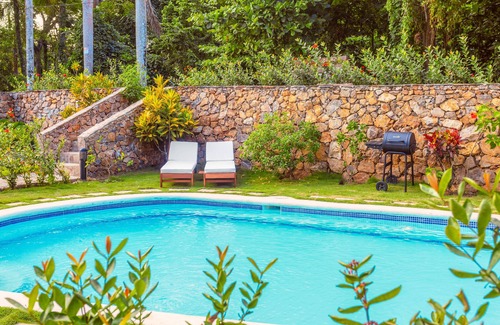 Las Terrenas Villa | Serene Retreat with Jungle Spa, Steps from Tranquil Beach