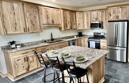Muscoda Cabin | Private Ridge Top Cabin: 10/10 Reviewed & Pet Friendly