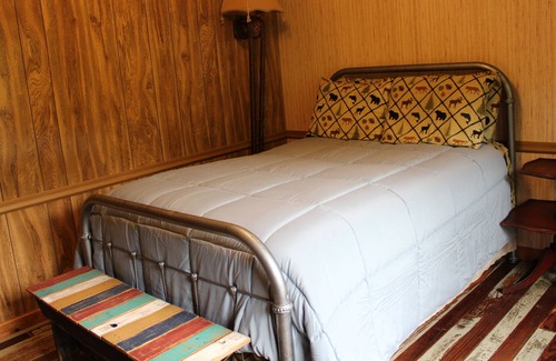 Prince Cabin | Private riverfront cabin in New River Gorge National Park