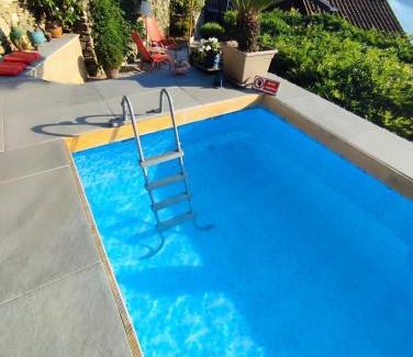 Maccagno House | Relaxing Wellness Suite Apartment with Private Pool & Sauna