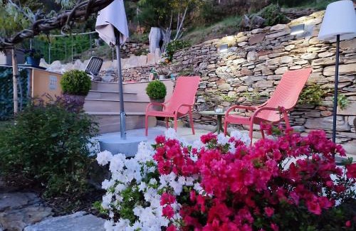 Maccagno House | Relaxing Wellness Suite Apartment with Private Pool & Sauna