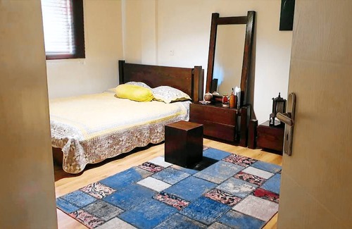 Tehran Province Resort | Cozy Private Room for 2 Guests in the Heart of the City