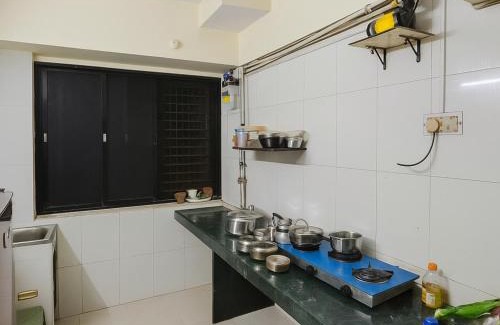 Thane West Apartment | Private Room At ovale naka Ghodbunder road Thane West