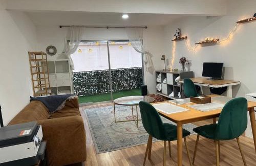 Tarrytown House | Private Room - CoLiving Condo