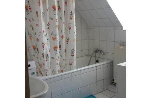 Sudstadt-Bult House | Cozy Private Room with High Guest Rating of 8.7/10