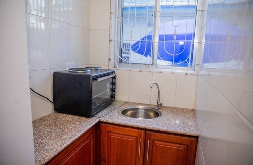 Ubungo Villa | Cozy Villa Retreat with Breakfast in Sinza