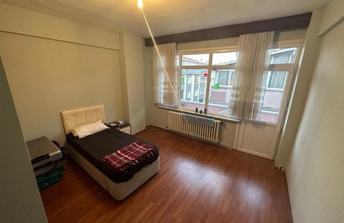Avcilar Apartment | Cozy Private Room in Avcilar - Pet and Child Friendly Stay