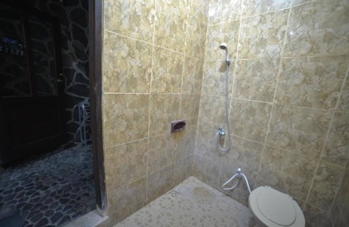 Downtown Kuta House | Cozy Private Room Near the Beach in Legian Kuta