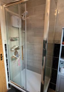 Dublin House | Inviting Private Room in Dublin with Kitchen & Family-Friendly Amenities