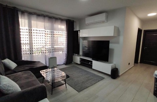 Pieta House | Modern Private Room in Msida, Walk to Valletta & Pet Friendly
