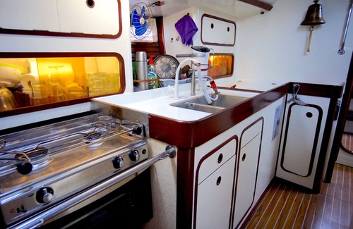 El Nido Boat Rental | Experience Private Sailing Yacht Cruise in El Nido - 10/10 Rated