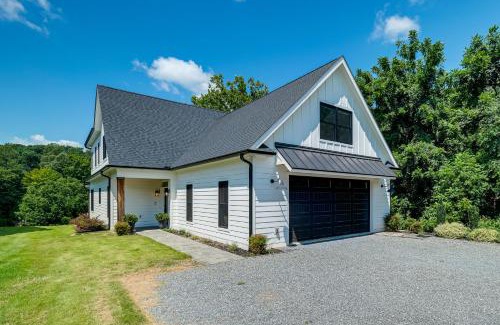 Moneta House | Lakefront Moneta Home with Hot Tub & Boat Dock, Rated 10/10