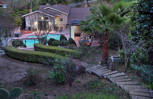 Shadow Hills House | Private Oasis with Pool Near Burbank Studios in LA