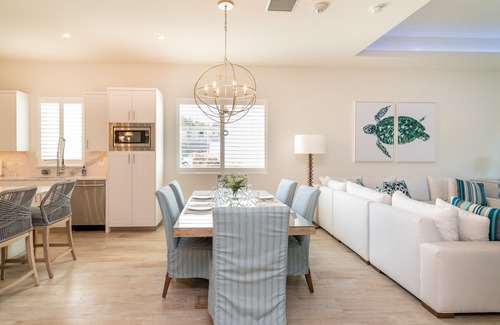 West Bay Condo | Exclusive Seven Mile Beach Club with Rooftop and Pool