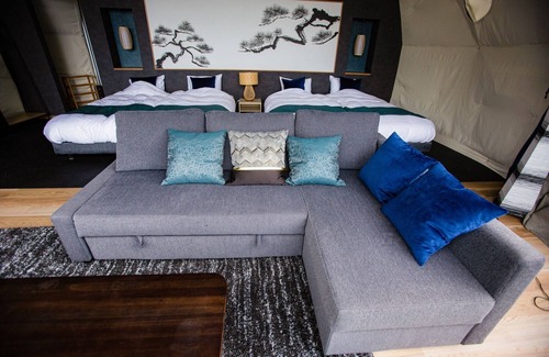 Fujikawaguchiko Cabin | Exclusive Sky View Suite at Oriental Japon - Family Friendly