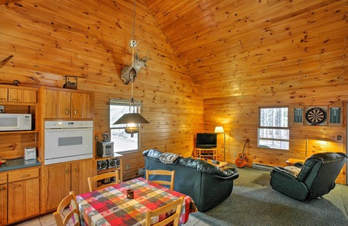 South Boardman Cabin | Cozy South Boardman Cabin with Spa on 10 Scenic Acres