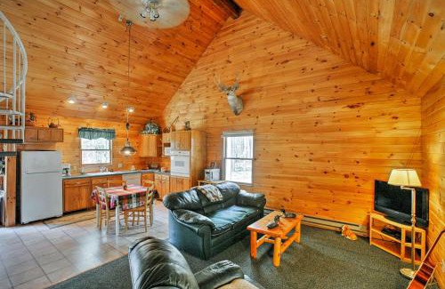 South Boardman House | Ideal South Boardman Cabin Nestled in 10 Acres of Forest